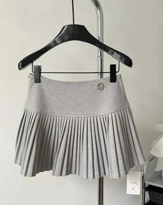 women's pleated mini skirt