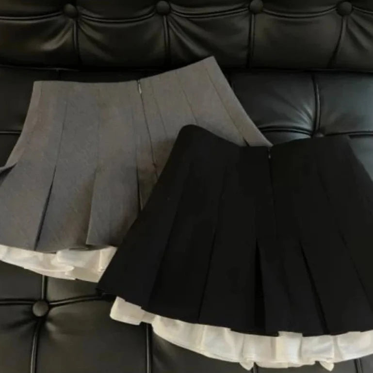 Women's pleated mini skirt