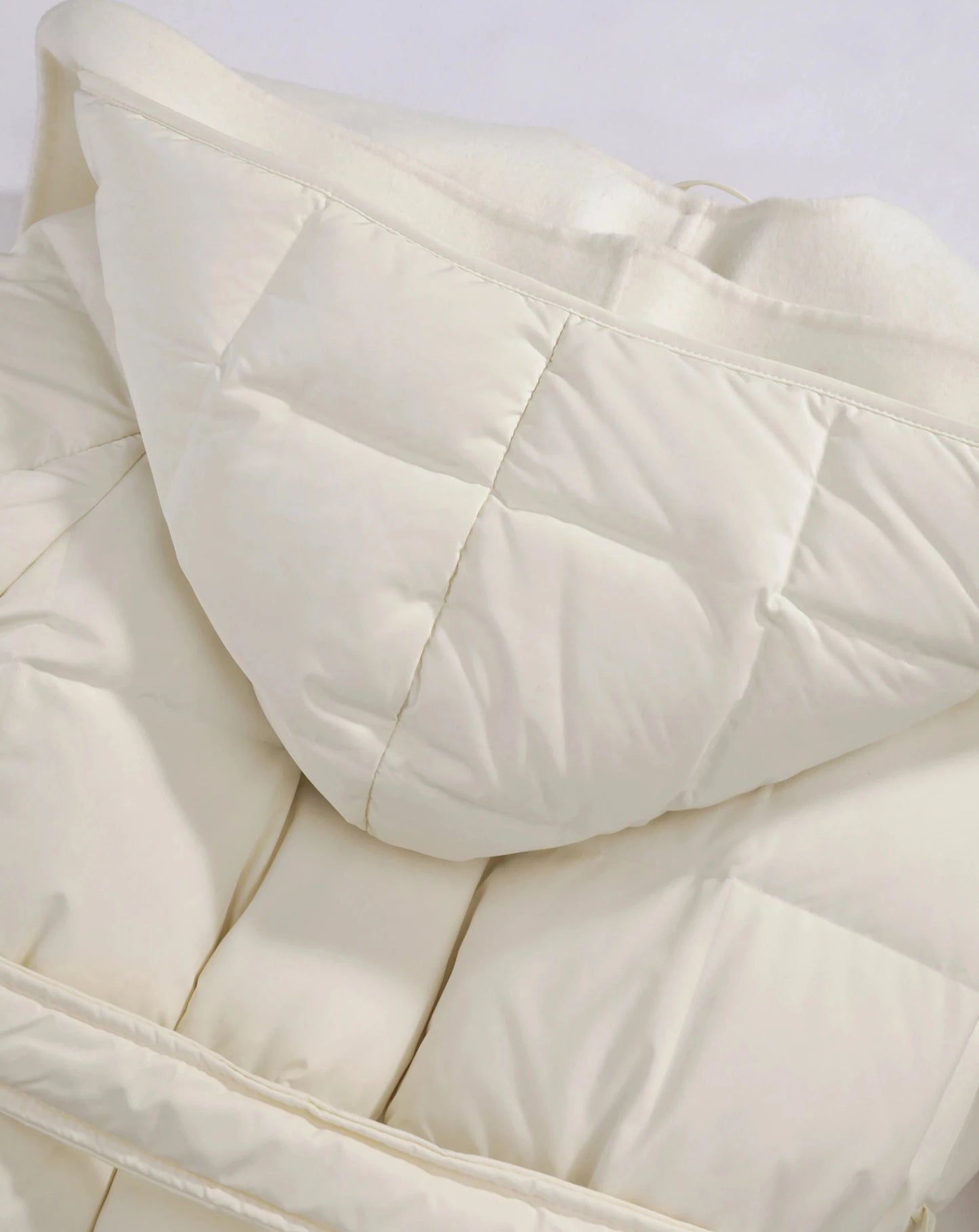 Women's white maxi belted puffer coat